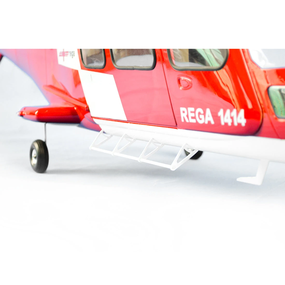 Fiberglass Scale Fuselage AGUSTA A109 .60 (700) Size - REGA Color 5 Fiberglass Scale Fuselage AGUSTA A109 .60 (700) Size - REGA Color - Image 3