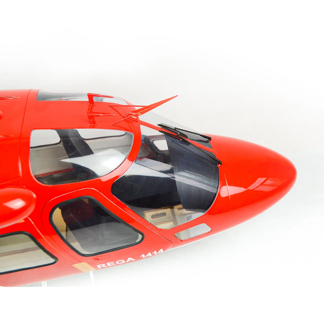 Fiberglass Scale Fuselage AGUSTA A109 .60 (700) Size - REGA Color 7 Fiberglass Scale Fuselage AGUSTA A109 .60 (700) Size - REGA Color - Image 5